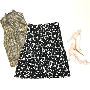 White House Black Market A-line brush strokes print skirt size 10